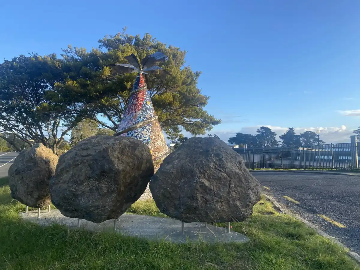 Waiheke High School Entrance Art