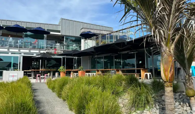 OneView Steak And Seafood Bar