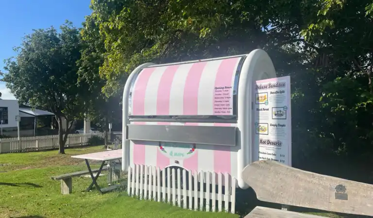 KAK’s Real Fruit Ice Cream