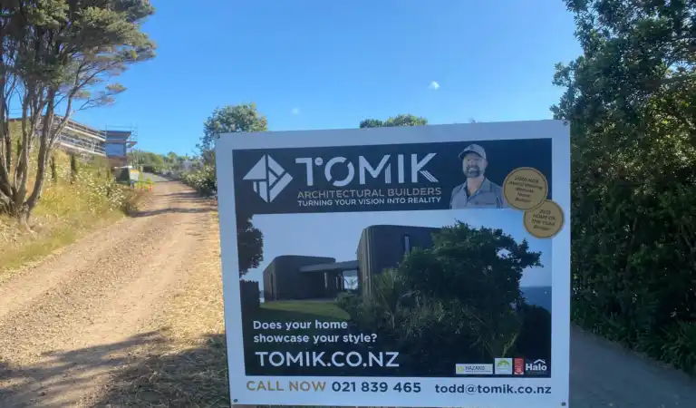 Tomik Architectural Builders