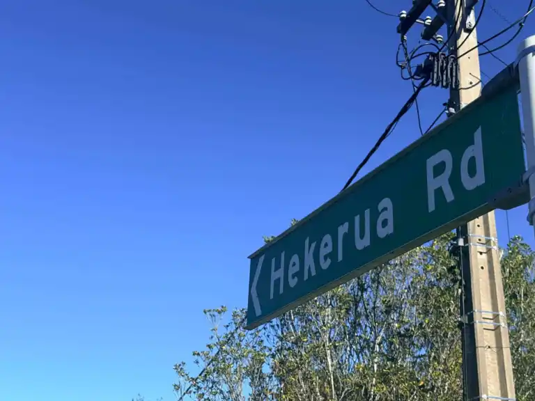 Hekerua Road