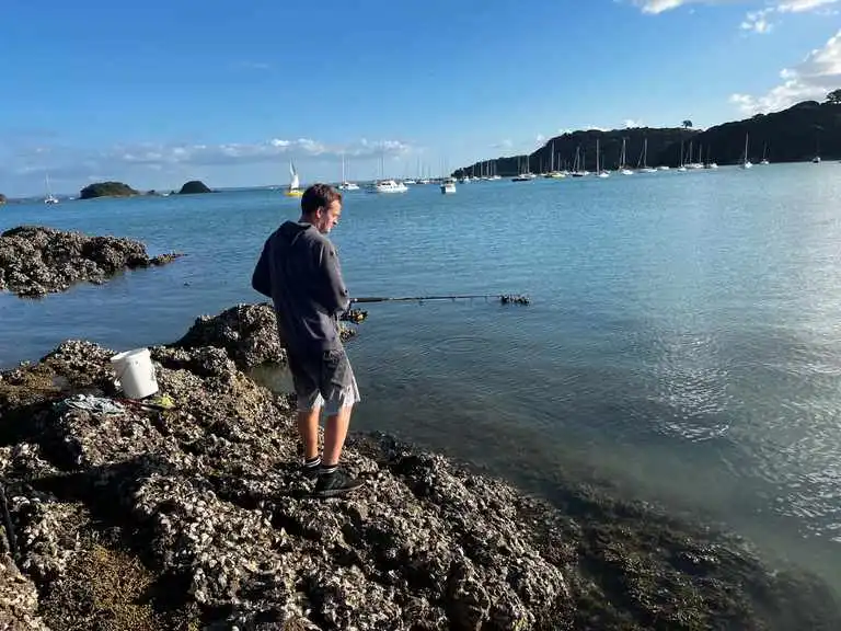 Putaki Bay Fishing Spot