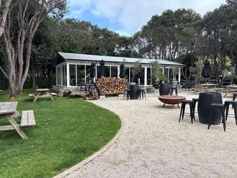 Man O’ War Vineyard